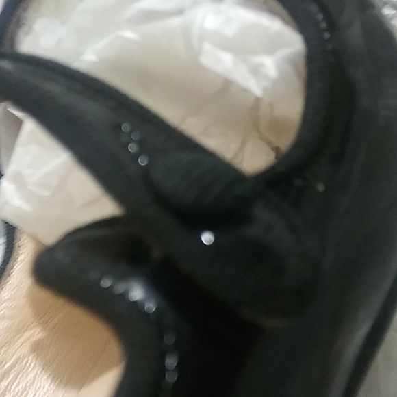 SOLD 💕 Authentic Manolo Blahnik Mary Jane Pumps 2 - Picture 10 of 12